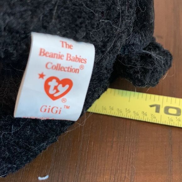 GiGi the black poodle retired her birthday is April 7, 1997 - Picture 4 of 5